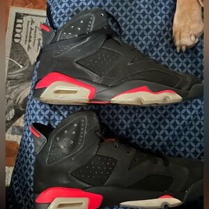 Jordan 6 black infrareds